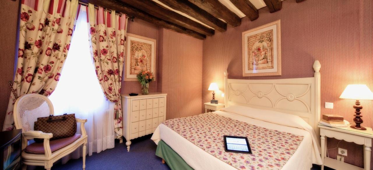 Hotel Beaubourg Paris Ngoại thất bức ảnh