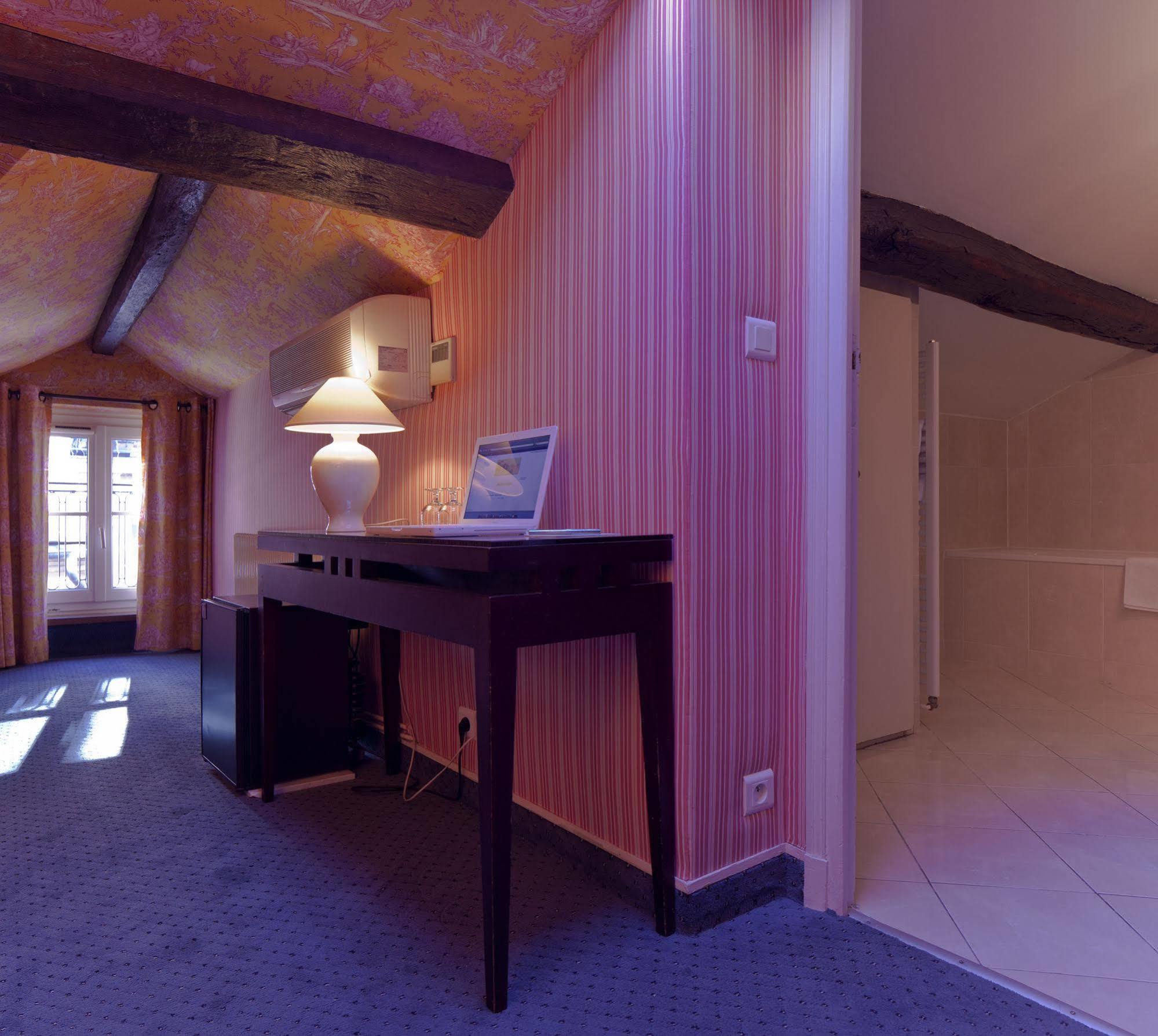 Hotel Beaubourg Paris Ngoại thất bức ảnh
