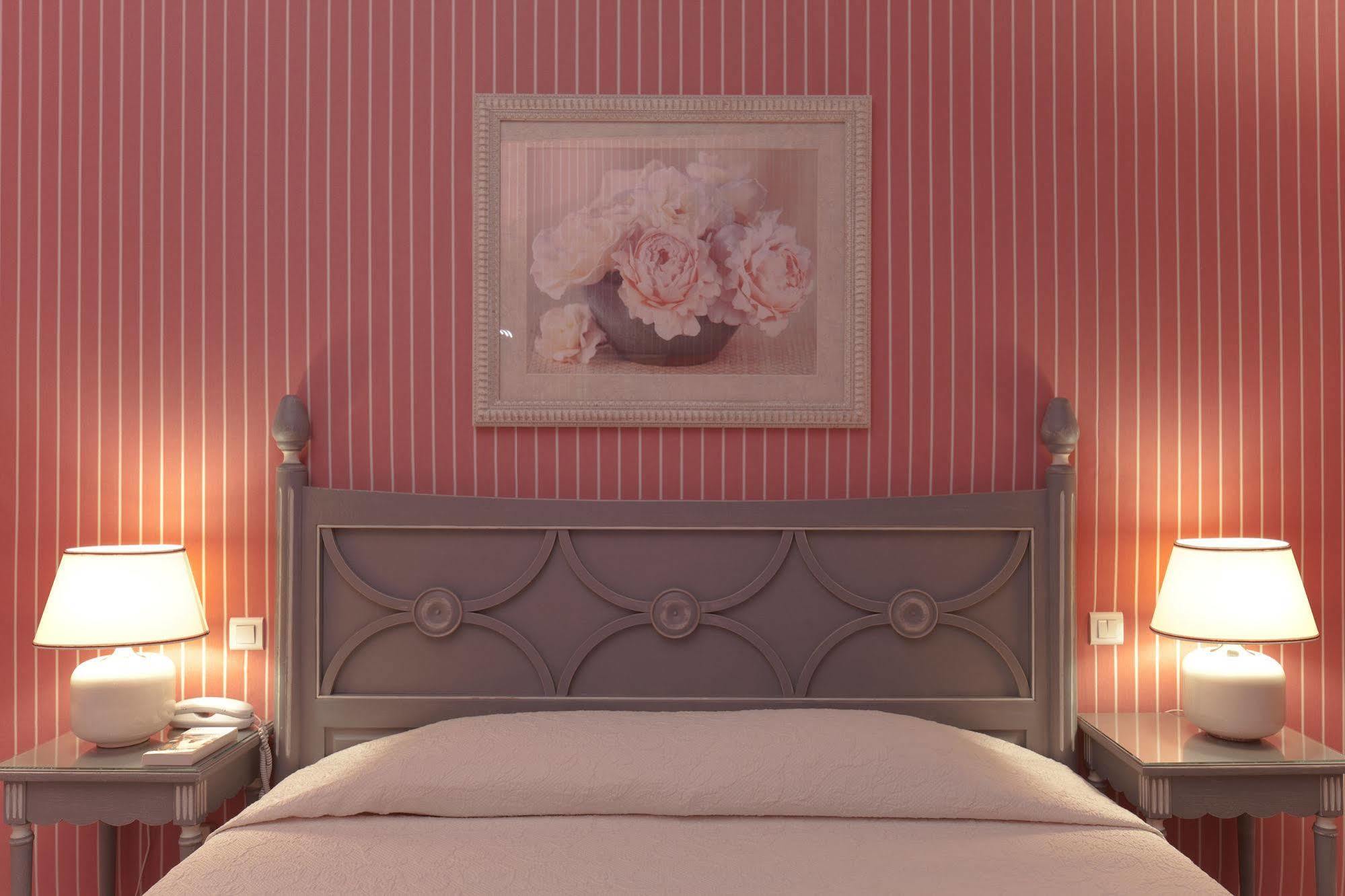 Hotel Beaubourg Paris Ngoại thất bức ảnh